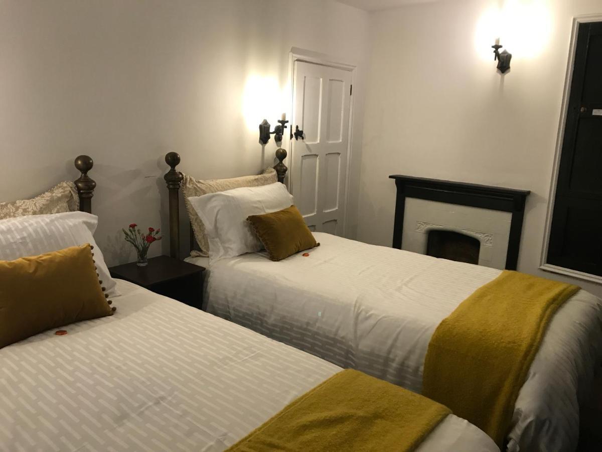 "Wesley House" Historic Home In Town Centre With Parking شروزبري المظهر الخارجي الصورة